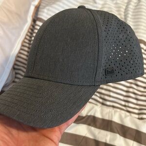 Melin A-game Hydro Performance - Heather Gray - one size fits all EUC